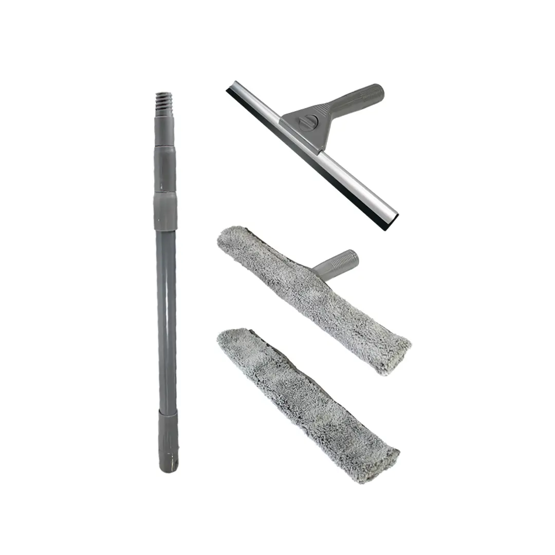 Kit completo para limpeza dos vidros com pano microfibra e ponta de borracha. Inclui cabo extensível de 57cm a 130cm de comprimento.