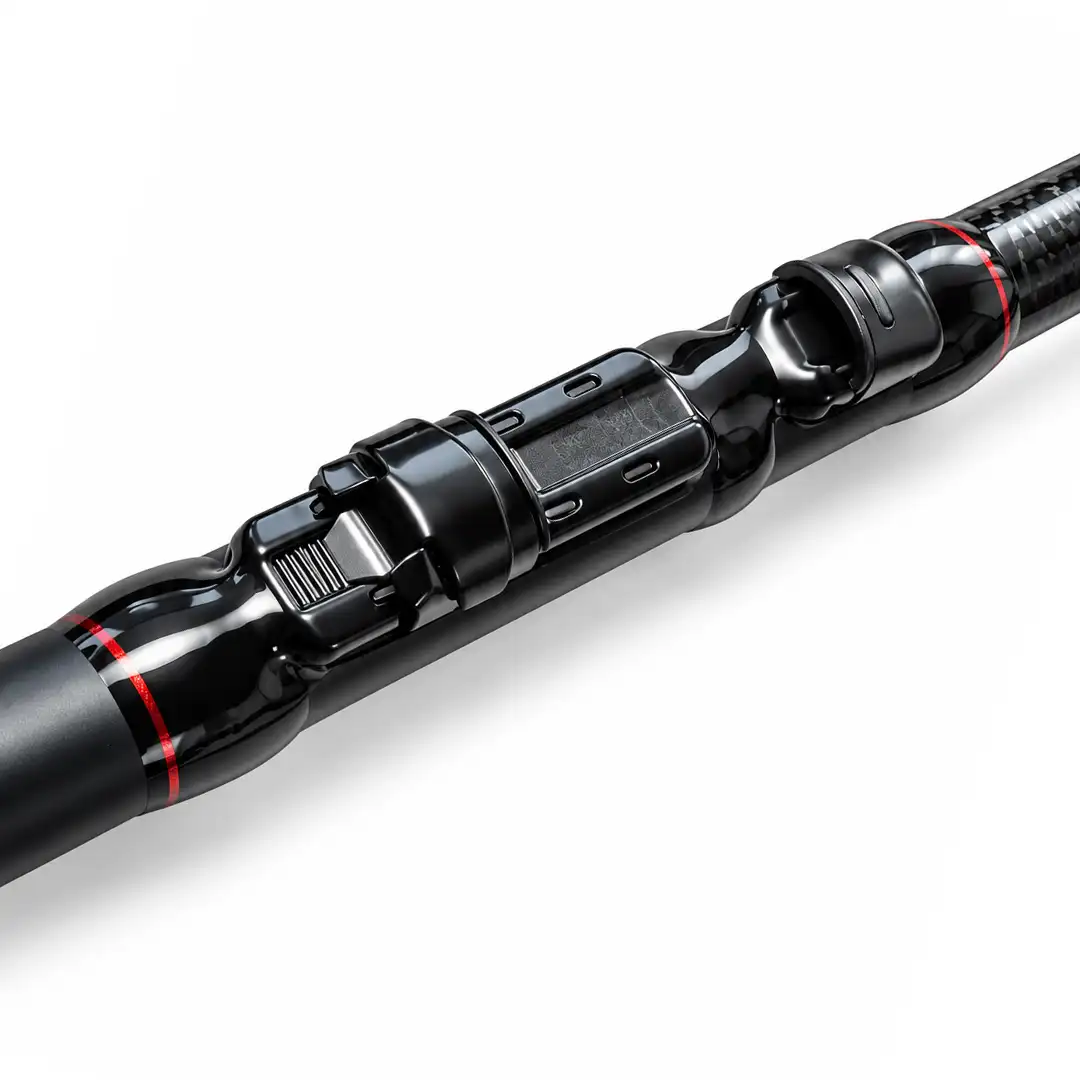 Cana de pesca à bolonhesa, outras com bóia. Power Float com vários metros, fantástica qualidade. Para uso com carreto.